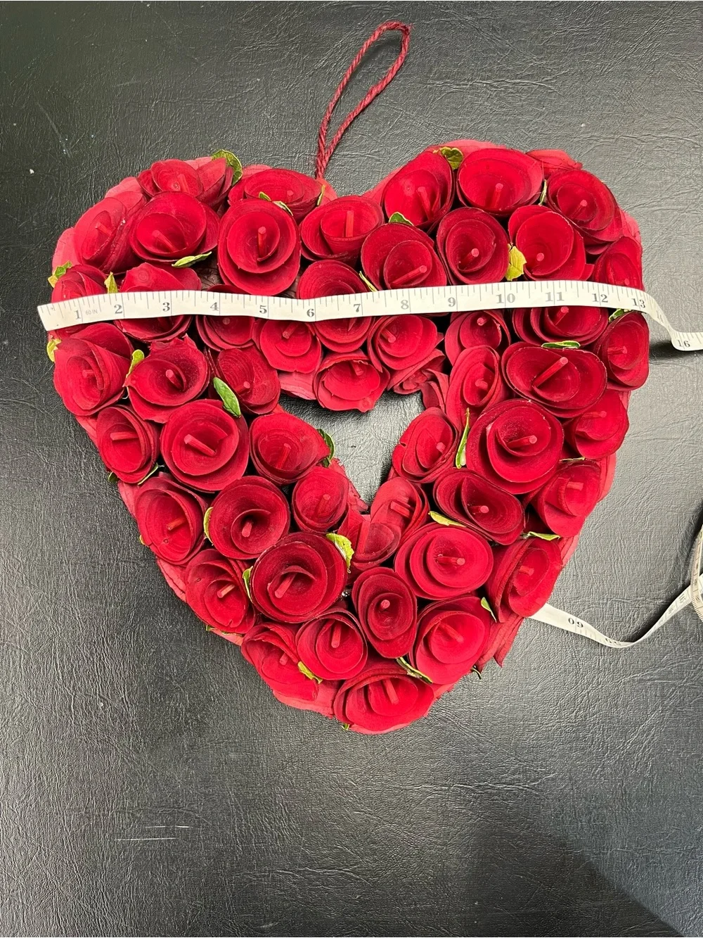 Wood roses heart-shaped wreath